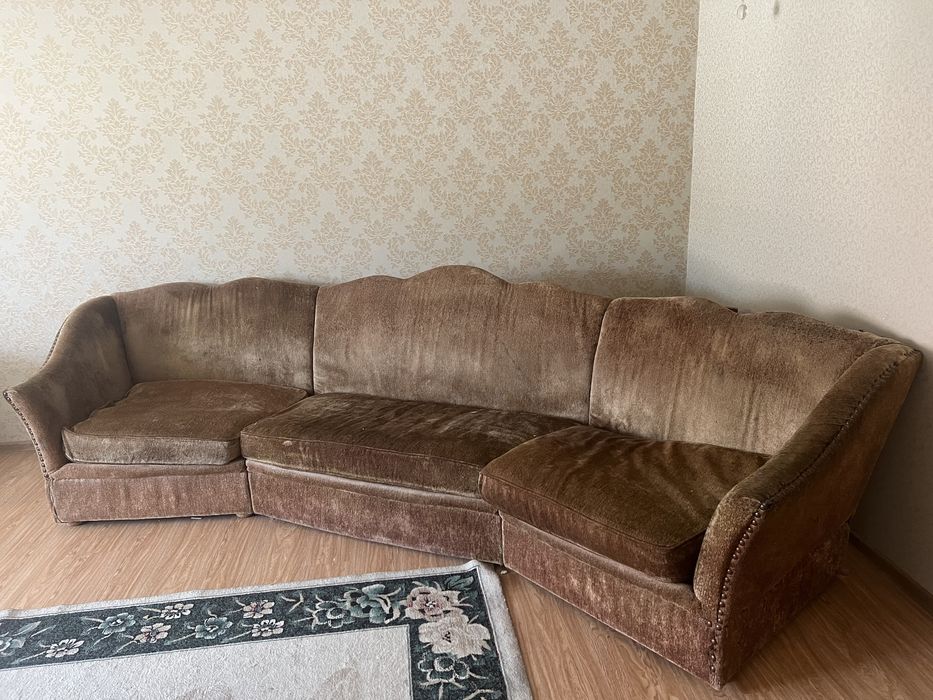 Диван Малайзиский