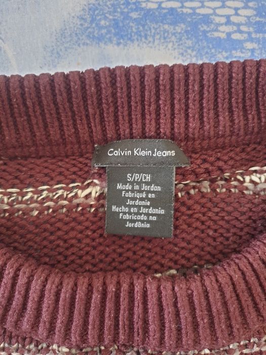 Pulover vișiniu Calvin Klein Jeans