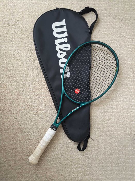 Тенис ракета Wilson blade v9