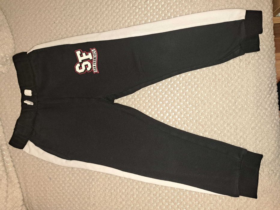 Спортен комплект Asda George 4-5 години и 6-7 години