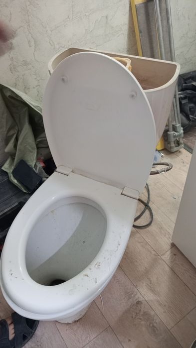 Унитаз и сушилка бу отдам дешевле