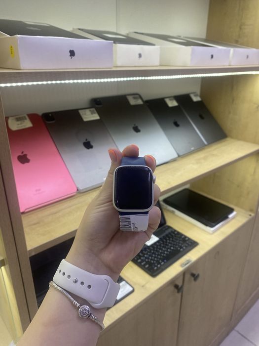 Apple watch SE Смартчасы