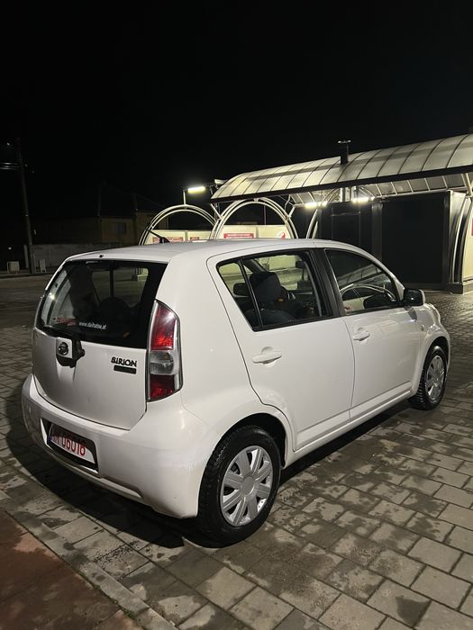 Daihatsu Sirion 1.0