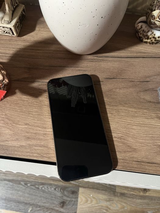 Iphone 16 pro max в идеальном состоянии!