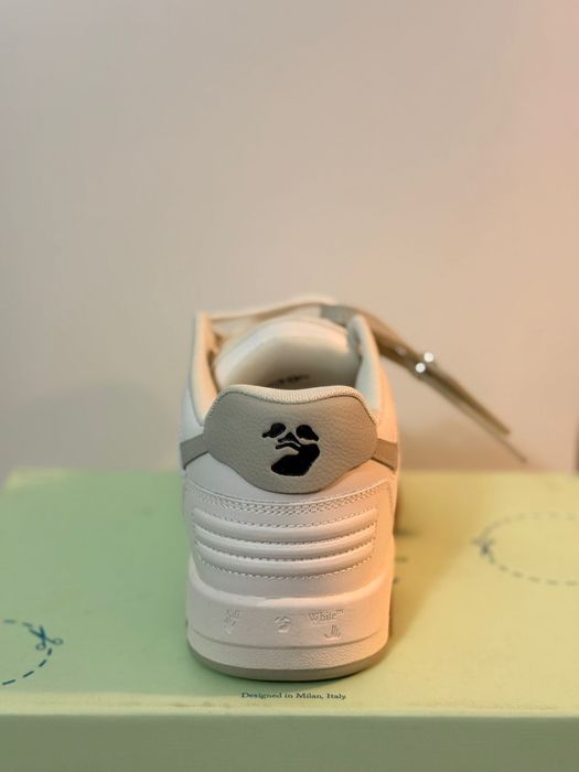 Sneakers off white  adidasi