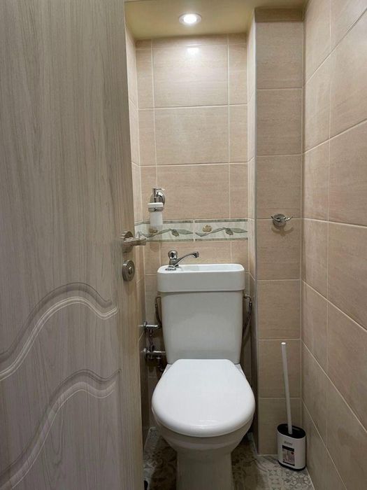 Дава се под наем Тристаен апартамент в София, Гео Милев - 100 кв.м за 797.64 € - Снимка #7