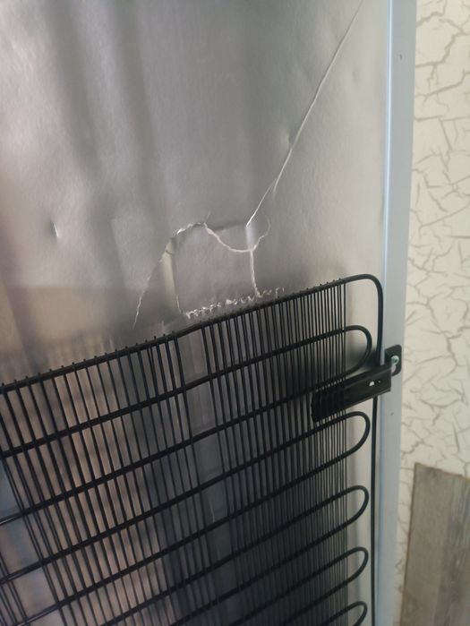 Холодильник новый