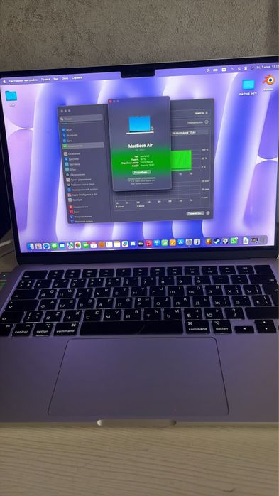 Продам macbook air m2 13
