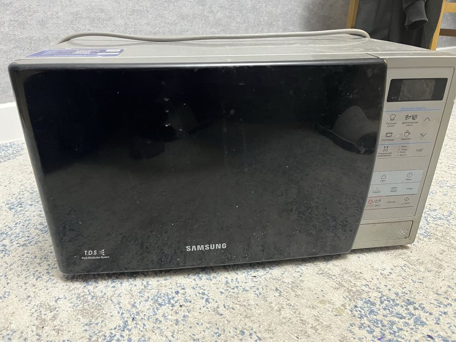 Микроволновка Samsung