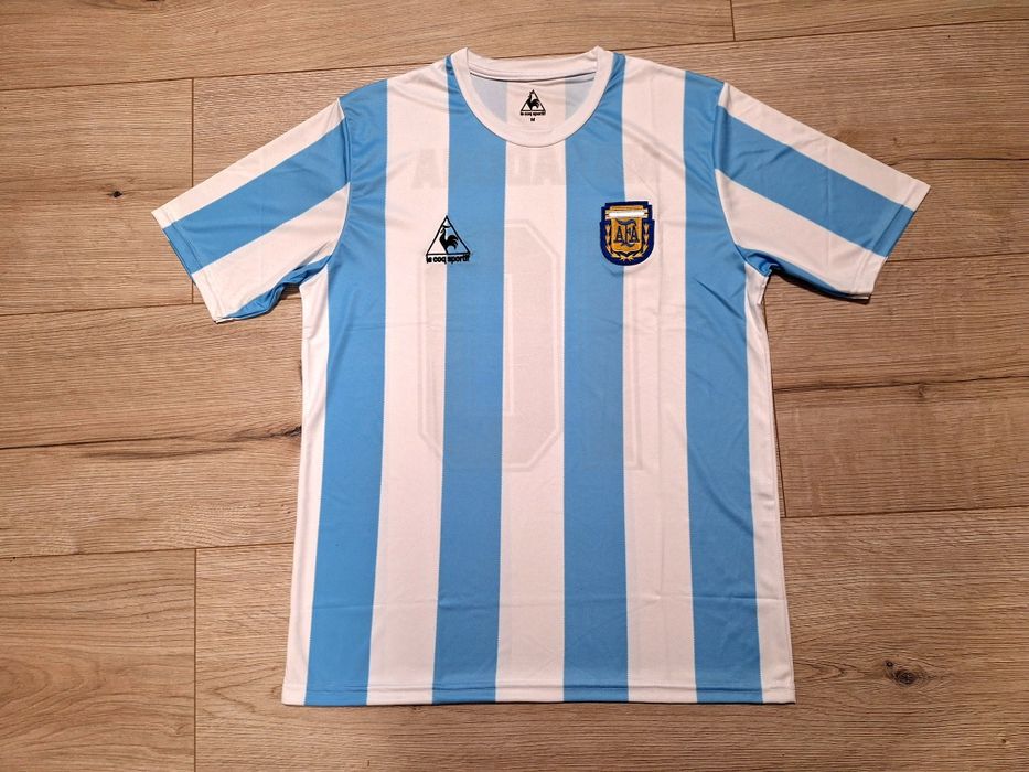 Футболна фланелка на МАРАДОНА#Аржентина #1986!!!