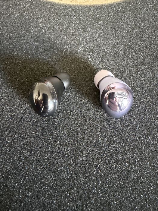 Galaxy buds pro левый правый