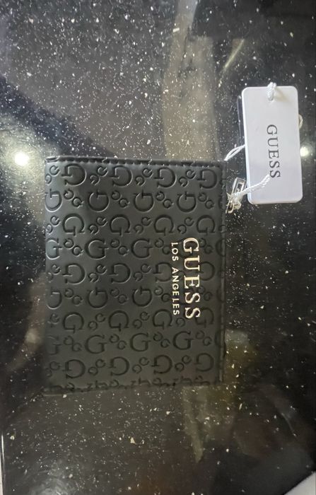 Portofel dama original guess (stock 3 )