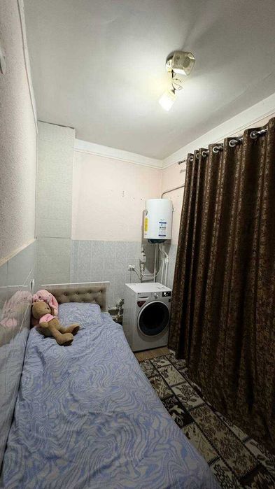 Buxoroda 1 xonali Kvartira arzon sotiladi #kod75