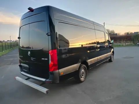 Мерседес бенз спринтер
