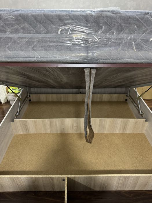 Yengi dvux spalniy kravat bn kamot ishlatilinmagan