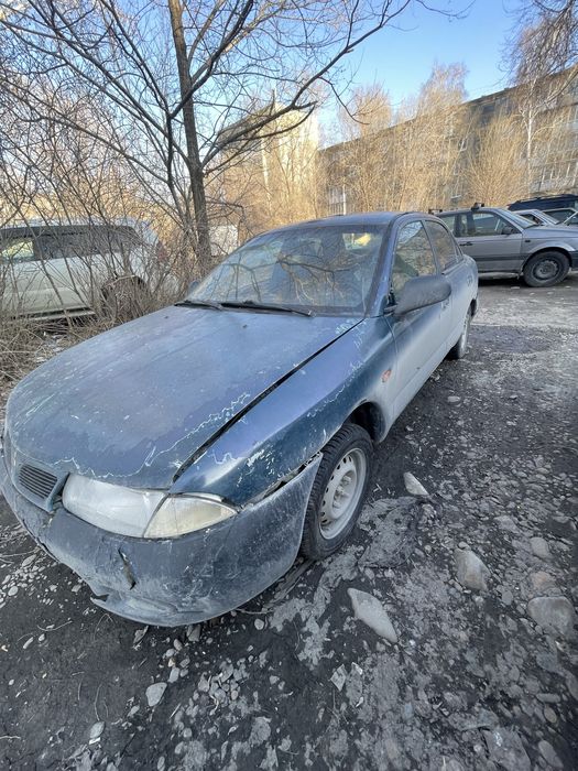 mitsubishi carisma каризма