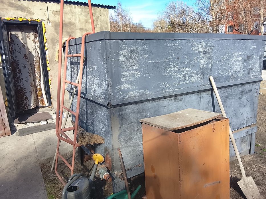 Продам бак для воды, бассейн.
