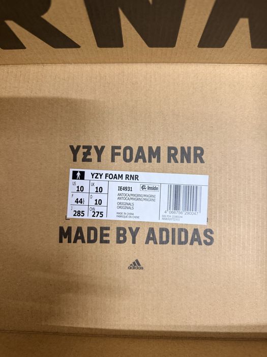 Adidas Yeezy Foam noi