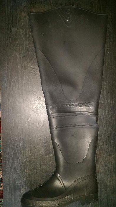 Резиновые сапоги с металлическим подноском