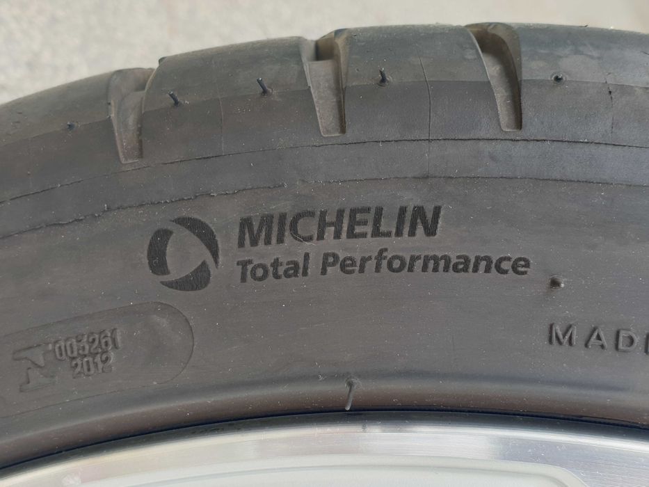 4 броя летни гуми MICHELIN Pilot Sport 4 225/40 R18 92Y.