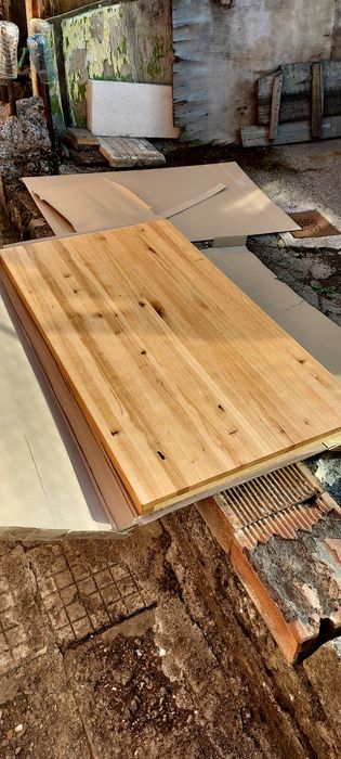 Продавам чисто нова холна маса!!!