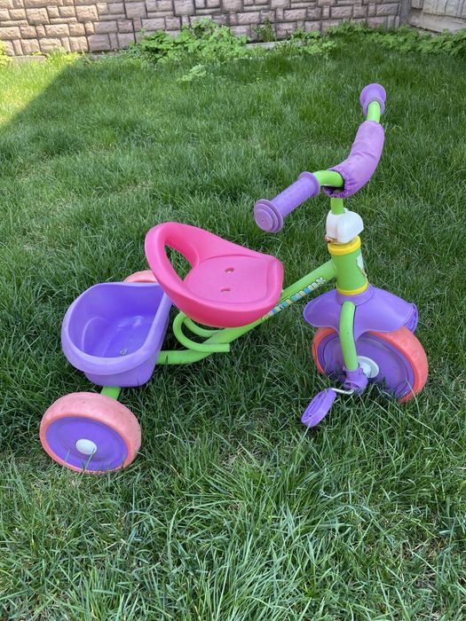 Велосипед трехколесный.