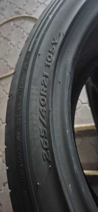anvelope Momo 265/40/21