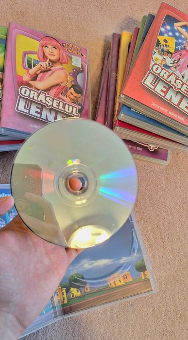 Serial Copii, Oraselul Lenes, Colectie DVD