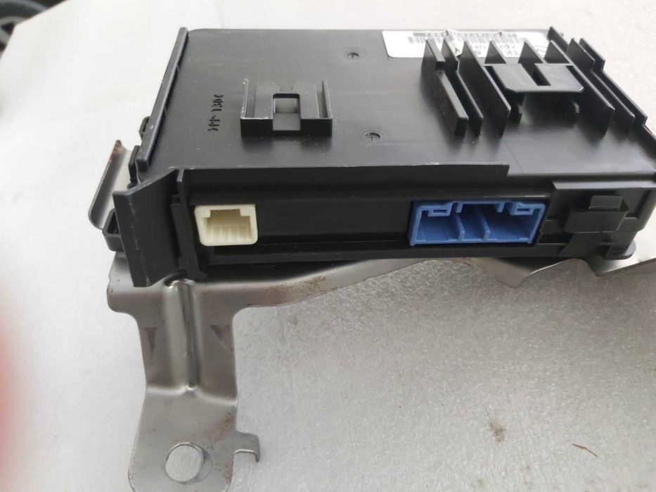 Keyless module от Mazda 3 2018