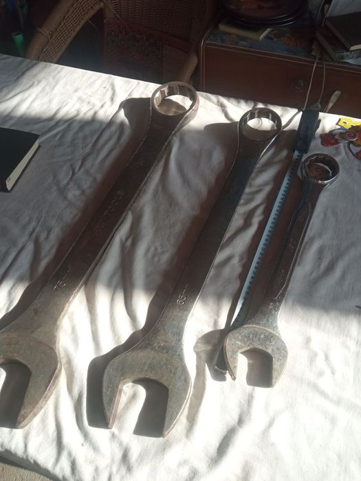 Продам большие размеры ключей.