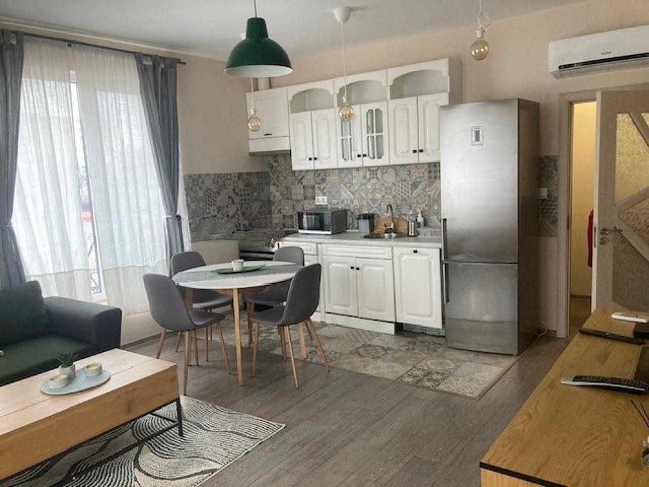 Продава се Двустаен апартамент в Пловдив, Остромила - 74 кв.м за 1933 €/кв.м - Снимка #1