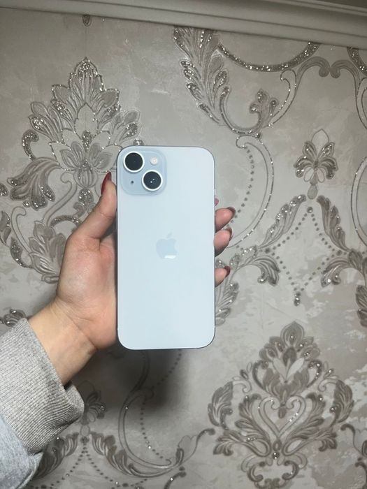 Продам айфон 15