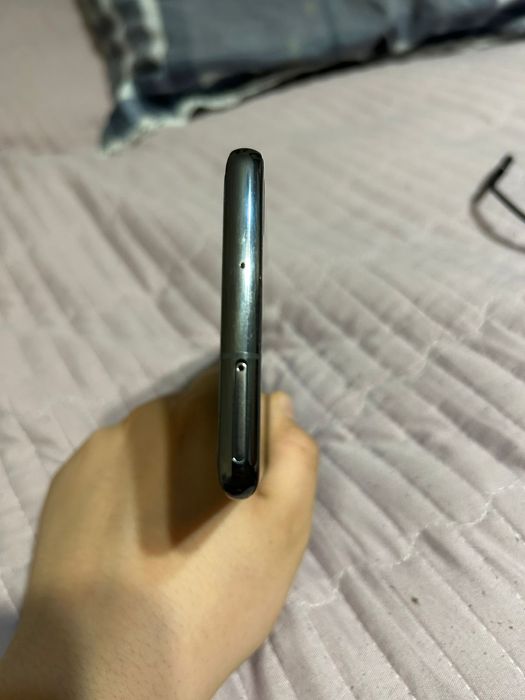 Продаются Самсунг с10+