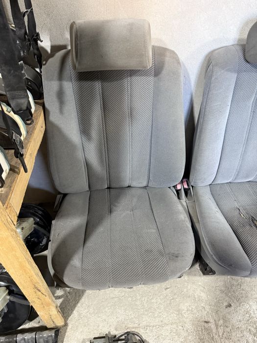 Серые сидения на BMW e34