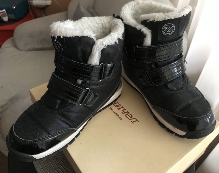 Зимние сапожки для девочки,р-р 37