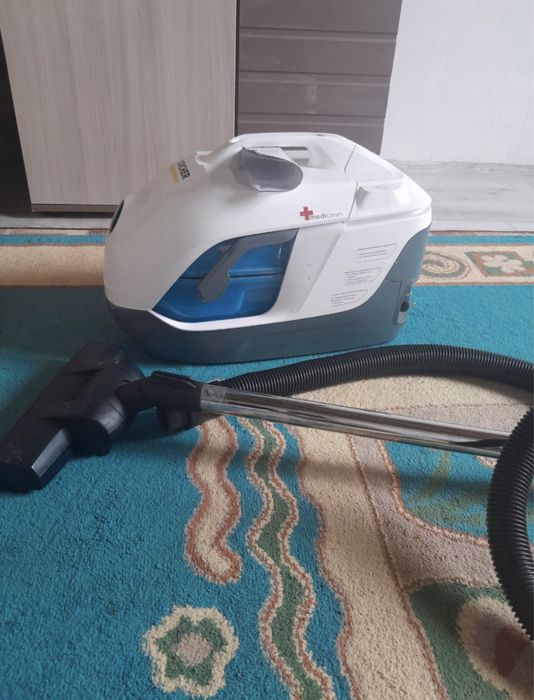 Продаю Пылесос Karcher