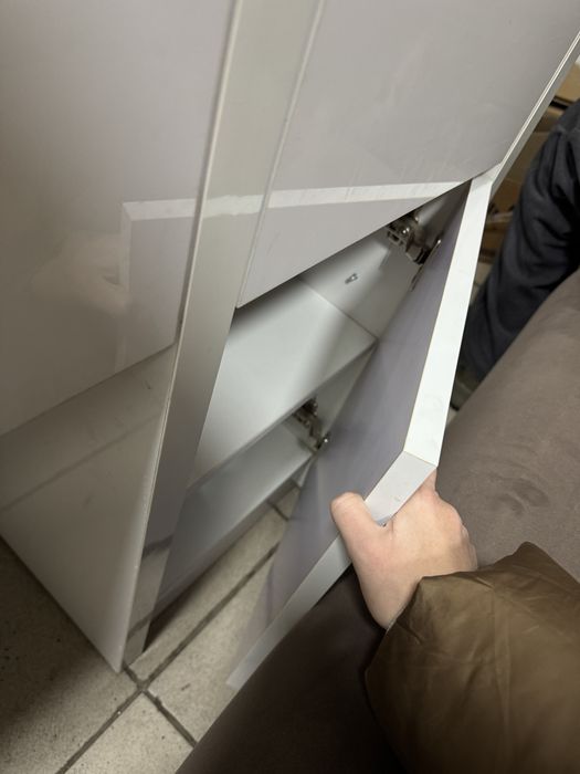 Стол компьютерный или для офиса