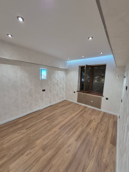4 ком, квартира на Ц5,93 м2.Ор-р: Пожарка, Gentlemens Pub