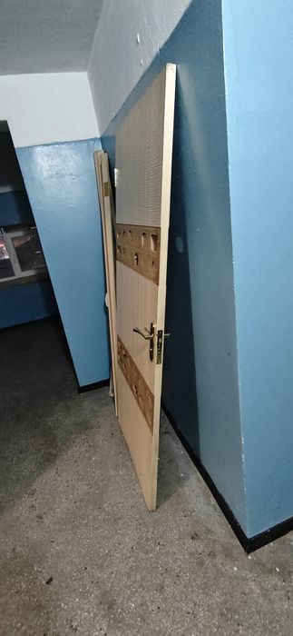 Дверь межкомнатная дерево