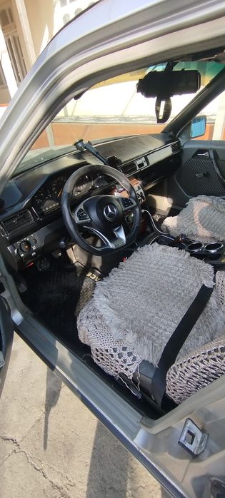 Mercedes w124 E230