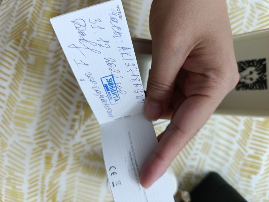 Продаю часы оригинал Anne Klein