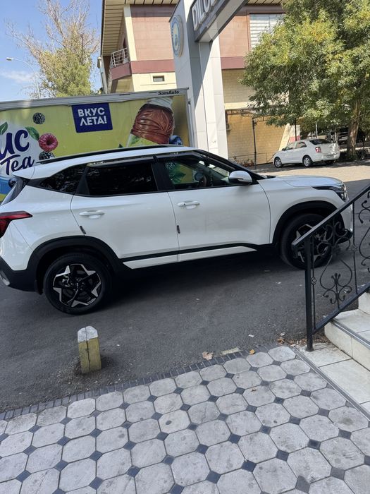 Продаю автомашину кия seltos