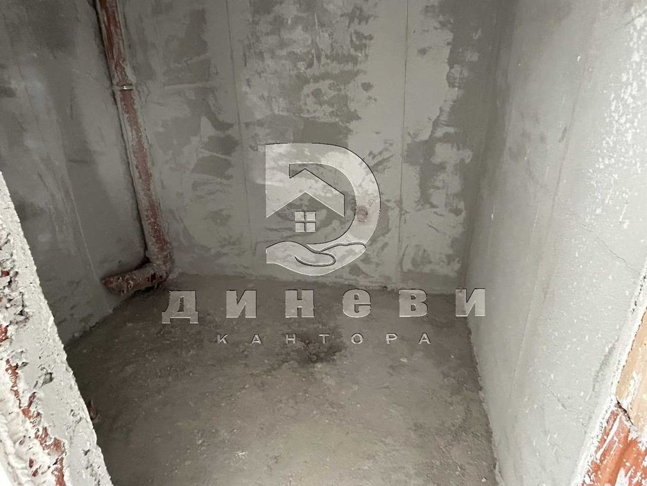 Продава се Тристаен апартамент в Стара Загора, Била - 132 кв.м за 849 €/кв.м - Снимка #11