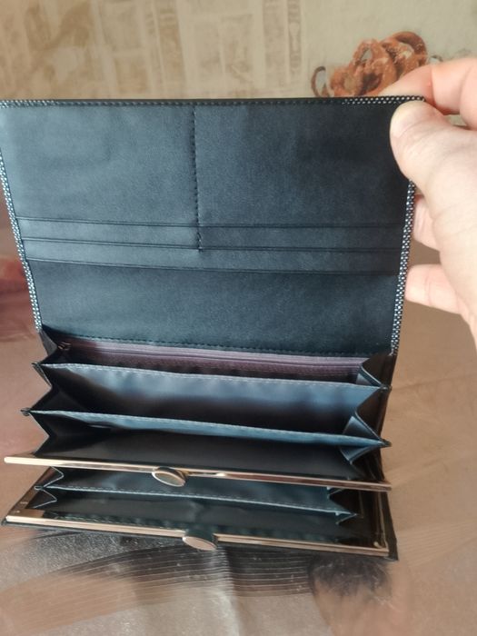 Продам новый кошелек