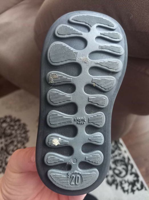 Ghetute piele lacuita!