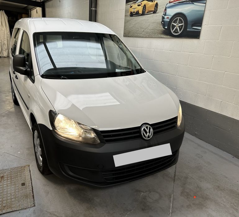 Volkswagen Caddy 1.6 TDI – 2013 – 5 locuri – Stare foarte bună