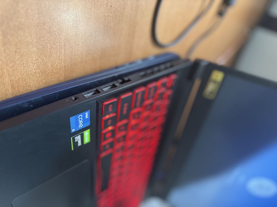 Продам игровой ноутбук Acer NITRO 5