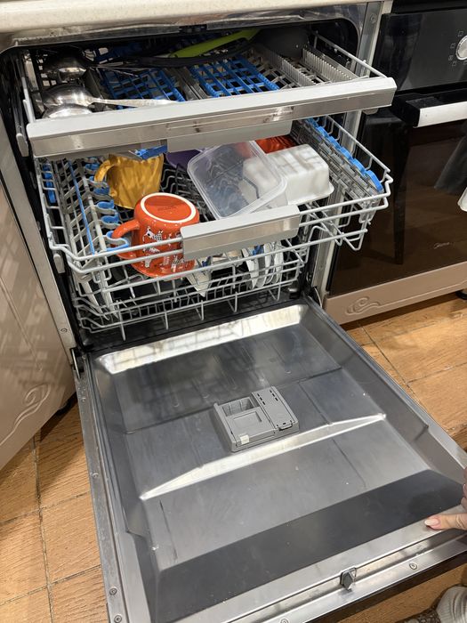 Посудомоечная машина Midea