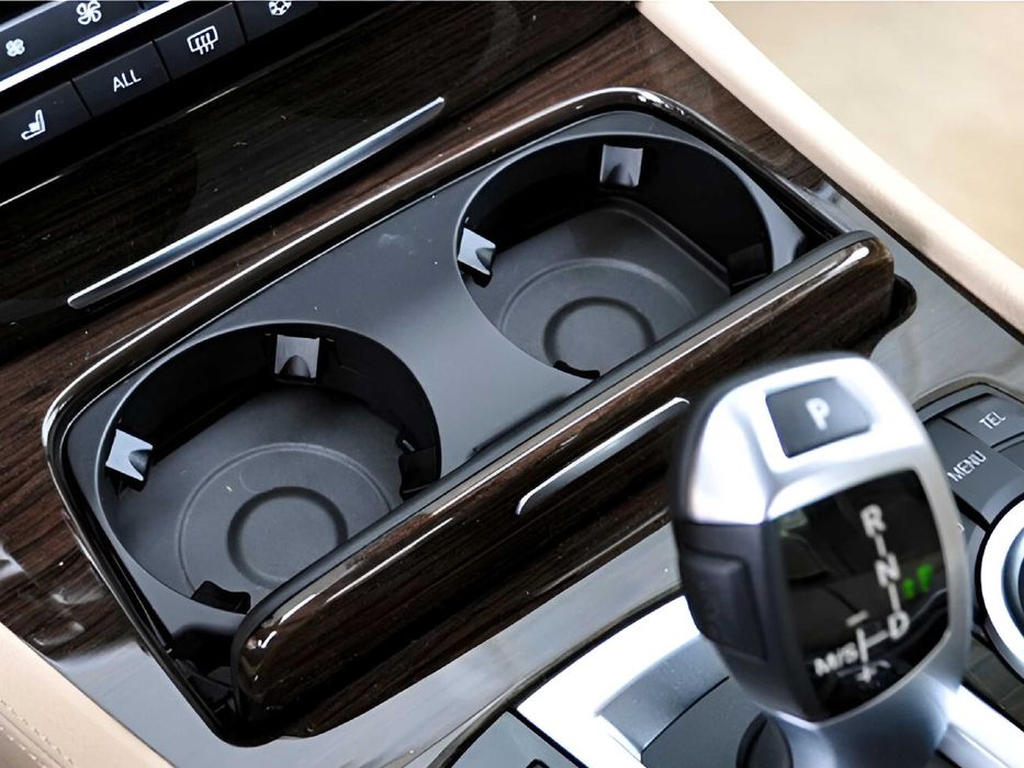 Гаранция! Висококачесвена Поставка за Чаши - Cup Holder за BMW F01 F02
