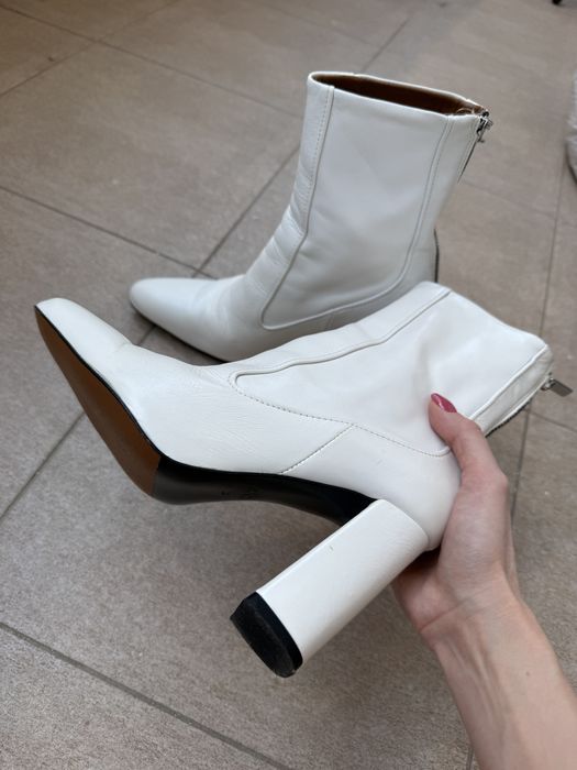 Дамски Бели боти Zara